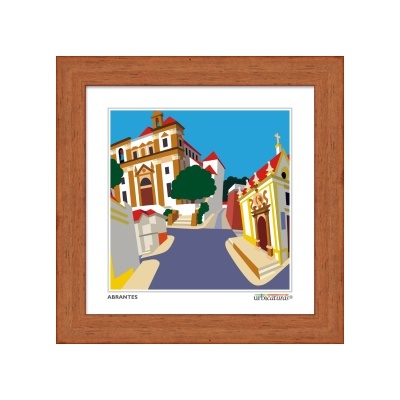 Gravura colorida de rua em Abrantes emoldurada em madeira