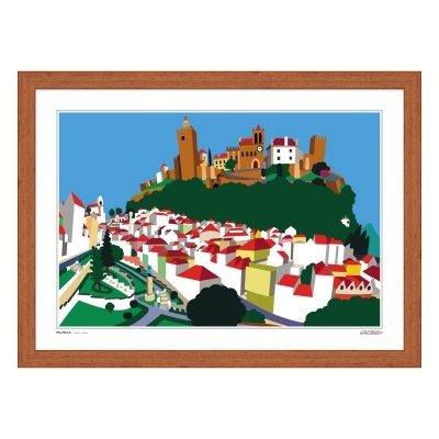 Reprodução artística de vila com casas brancas e telhados vermelhos e uma colina com edifícios históricos emoldurada