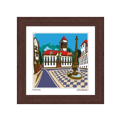 Quadro ilustrativo de praça em Funchal com moldura em madeira escura