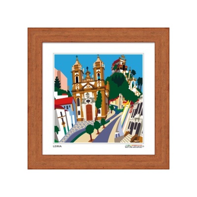 Quadro ilustrado com paisagem urbana e arquitetura, moldura castanha