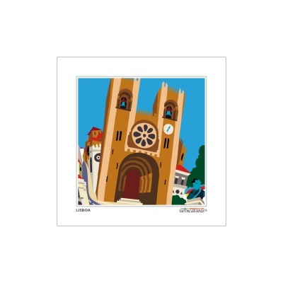 Ilustração da Sé de Lisboa com torres, relógio e céu azul.