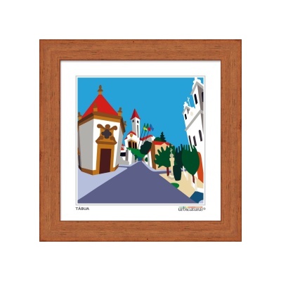 Ilustração colorida de rua urbana com edifícios e árvores emoldurada