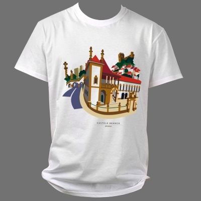 T-shirt branca com desenho colorido de castelo e texto 'CASTELO BRANCO'
