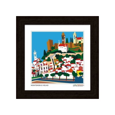 Ilustração colorida de Montemor-o-Velho em moldura de madeira escura