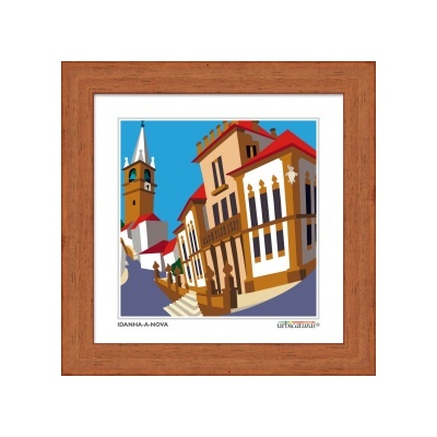 Gravura ilustrativa de edifícios em Idanha-a-Nova com moldura de madeira castanha