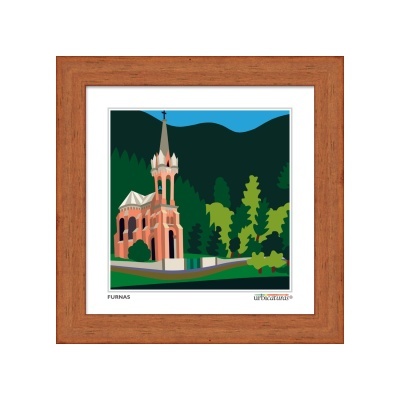 Quadro moldura madeira com igreja rosa e natureza ao fundo
