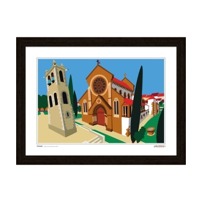 Ilustração colorida de igreja com torre e céu azul em quadro com moldura preta