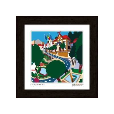 Ilustração gráfica colorida de Sever do Vouga com estrada, árvores, edifício e bandeiras emoldurada