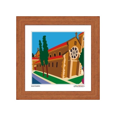 Quadro com ilustração de edifício histórico em Santarém com moldura de madeira.