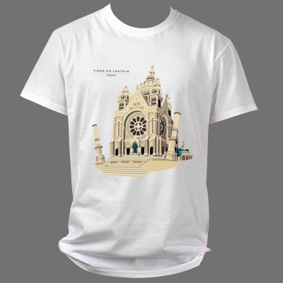 T-shirt branca com ilustração de edifício histórico e texto Viana do Castelo