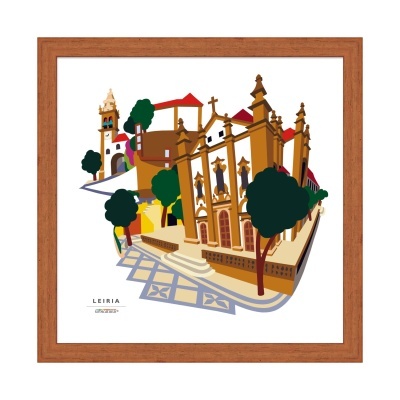 Quadro artístico de igreja em Leiria com moldura de madeira