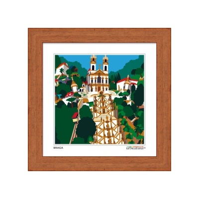 Gravura colorida da cidade de Braga com moldura de madeira