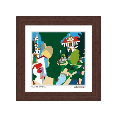Ilustração colorida de Vale de Cambra com árvores, edifícios e fontes, em quadro com moldura castanha.