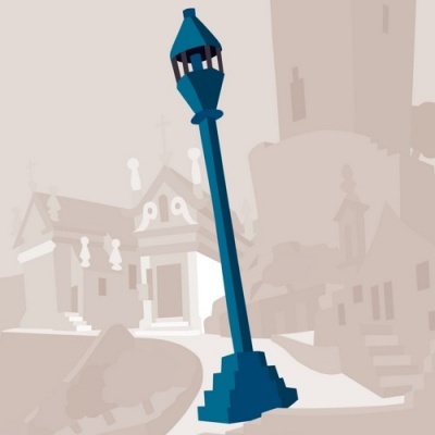 Escultura azul em forma de coluna com base escalonada num cenário urbano histórico.