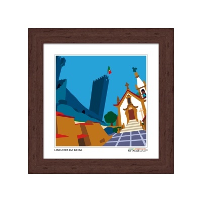 Quadro decorativo com imagem estilizada da Linhares da Beira e moldura de madeira
