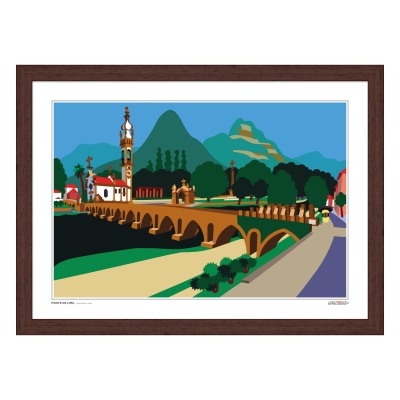 Quadro com imagem colorida de ponte em pedra, igreja e montanhas ao fundo