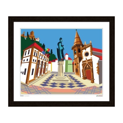 Ilustração de praça com estátua central, edifícios coloridos e igreja com torre sob céu azul