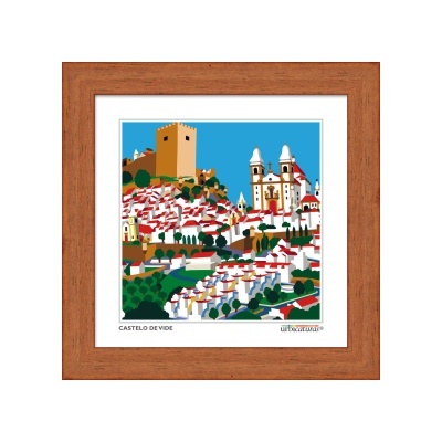 Quadro com ilustração colorida do Castelo de Vide em moldura de madeira