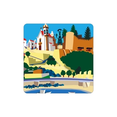 Ilustração de vila costeira com igreja, estátua, muralhas e mar