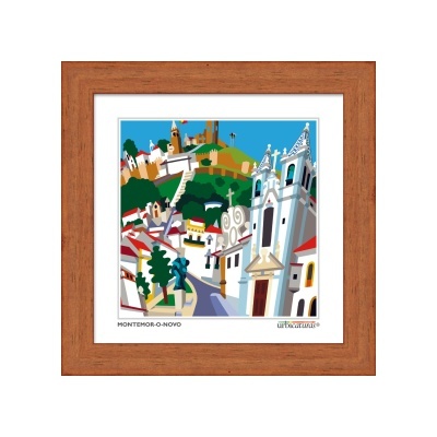 Quadro com ilustração colorida de Montemor-o-Novo em moldura castanha