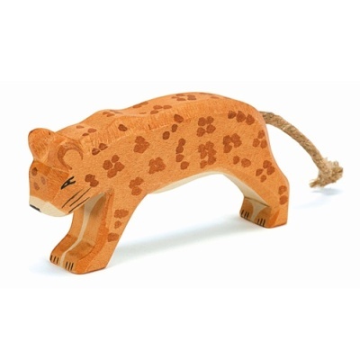 Figura de madeira pintada de leopardo com cauda em corda