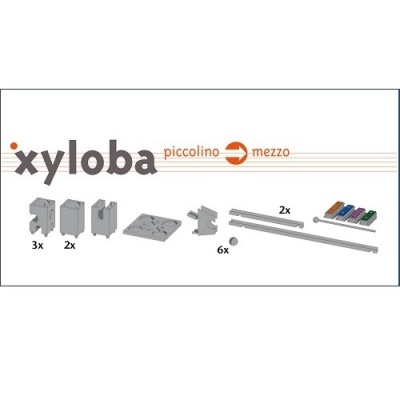 Componentes do conjunto Xyloba Piccolino a Mezzo dispostos sobre fundo branco