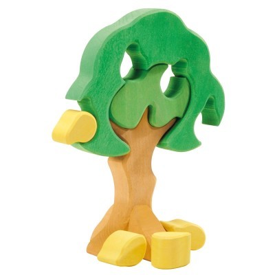 Figura de jogo em madeira de uma árvore com tronco castanho, copa verde e peças amarelas