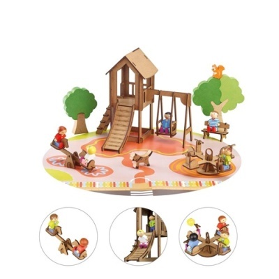 Parque infantil de madeira com várias atividades e figuras de crianças