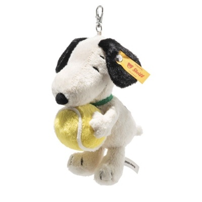 Peluche pendurado de Snoopy segurando bola de ténis