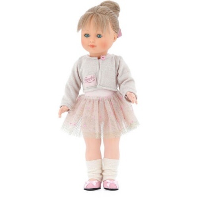 Boneca com saia rosa e casaco cinza