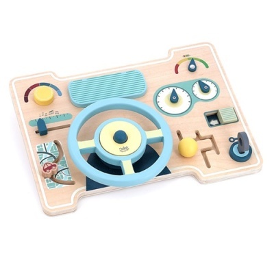 Painel de brinquedo infantil tipo volante com botões e mostradores coloridos em madeira