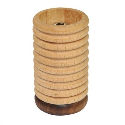 Afiador de faca em madeira clara com ranhuras e base em madeira escura