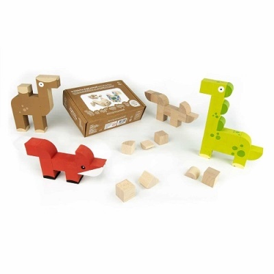 Brinquedos de madeira para montar animais coloridos e peças naturais