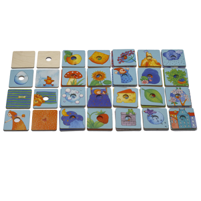 Peças de jogo de memória de madeira com imagens coloridas variadas