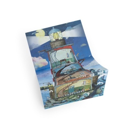 Postal com ilustração de farol cortado mostrando interiores e paisagem marítima