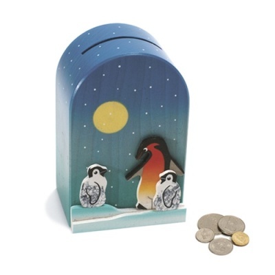 Mealheiro azul com pinguins e estrelas e moedas ao lado