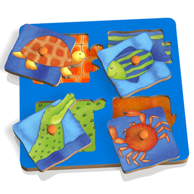 Quebra-cabeça infantil de madeira com imagens de tartaruga, peixe, crocodilo e caranguejo.