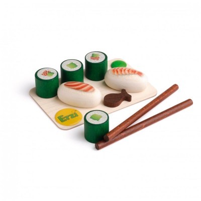 Conjunto de sushi de madeira com pauzinhos e prato