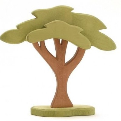 Árvore decorativa de madeira verde e castanha