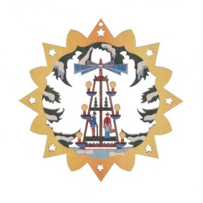 Ornamento de madeira em forma de estrela com pirâmide decorativa central