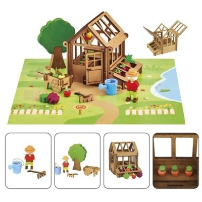 Brinquedo de estufa em madeira com acessórios coloridos e tapete verde ilustrado