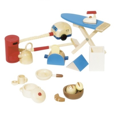 Brinquedo de cozinha e utensílios de madeira coloridos