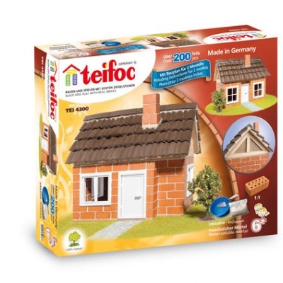 Caixa do conjunto de construção Teifoc com modelo de casa de tijolo e telhado castanho
