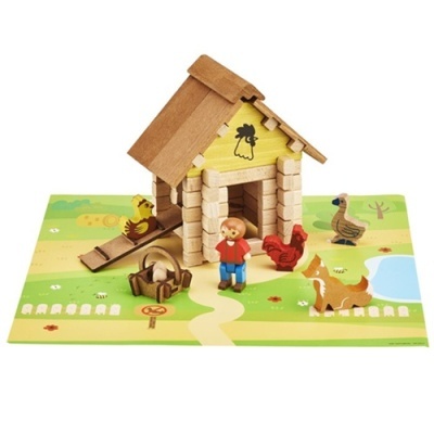 Jogo infantil com casinha de madeira e bonecos de animais e pessoa