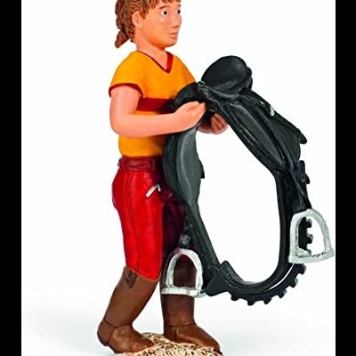 Figura decorativa de pessoa segurando sela preta