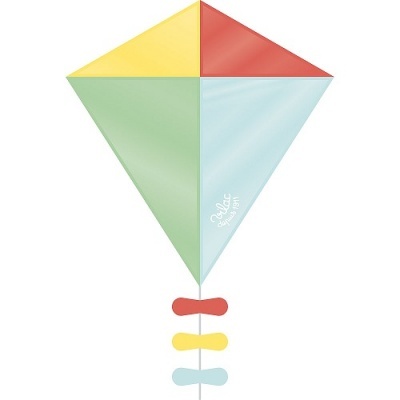 Pipa colorida com amarelo, vermelho, verde e azul claro, com cauda de três laços.