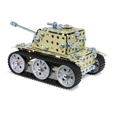 Modelo de tanque metálico dourado com parafusos e correias pretas