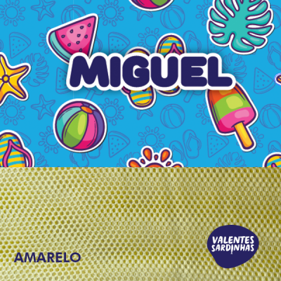 Fundo azul com desenhos coloridos e nome MIGUEL, tecido amarelo texturizado com etiquetas AMARELO e VALENTES SARDINHAS