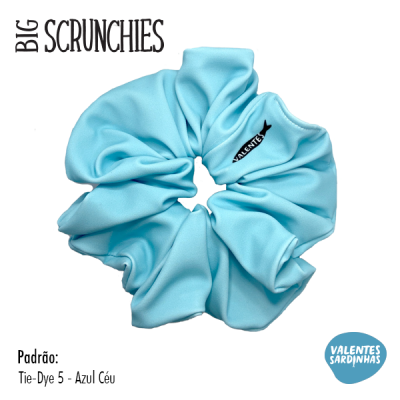 Scrunchie grande azul céu com logotipo Valentes Sardinhas