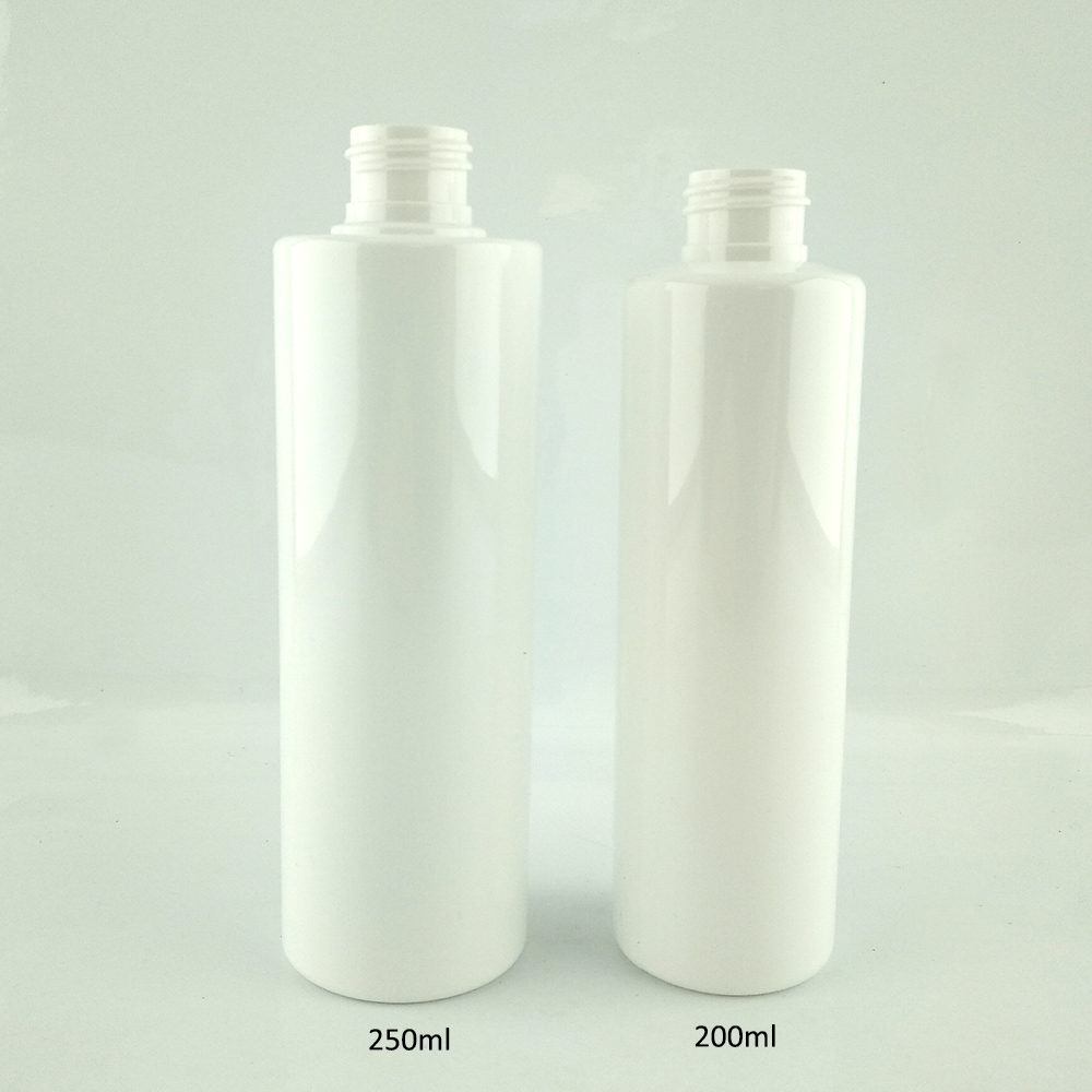Frasco Branco Para Cosméticos Dois frascos plásticos brancos com capacidade de 250ml e 200ml sem tampa